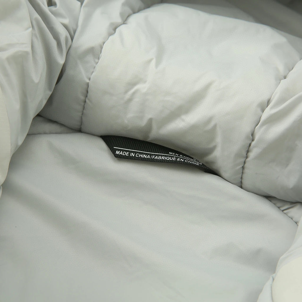 Winter Men's Women's  Unisex Lightweight Cotton Jacket Water-Resistant Hooded Design Windproof Warm Cotton Coat Fashion Trendy Men's Outerwear Lightweight Thermal  Cotton-Padded