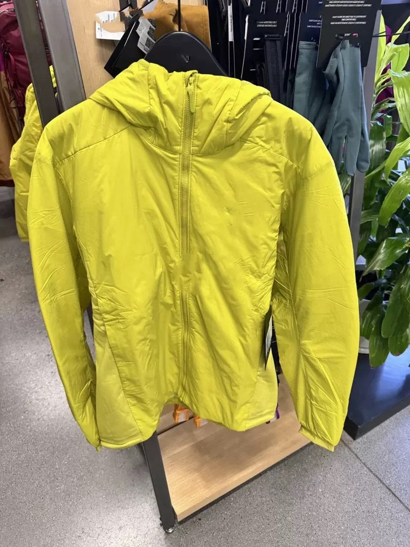 Winter Men's Women's  Unisex Lightweight Cotton Jacket Water-Resistant Hooded Design Windproof Warm Cotton Coat Fashion Trendy Men's Outerwear Lightweight Thermal  Cotton-Padded