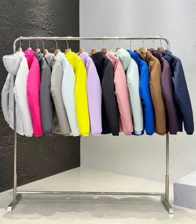 Winter Men's Women's  Unisex Lightweight Cotton Jacket Water-Resistant Hooded Design Windproof Warm Cotton Coat Fashion Trendy Men's Outerwear Lightweight Thermal  Cotton-Padded