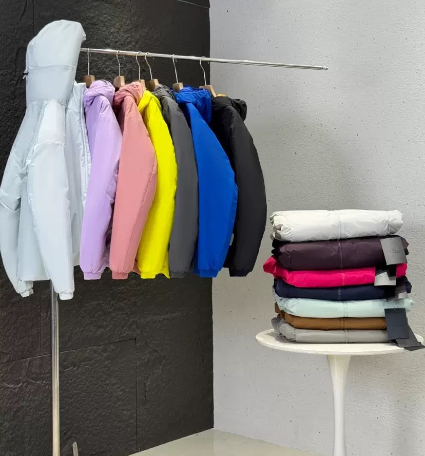 Winter Men's Women's  Unisex Lightweight Cotton Jacket Water-Resistant Hooded Design Windproof Warm Cotton Coat Fashion Trendy Men's Outerwear Lightweight Thermal  Cotton-Padded