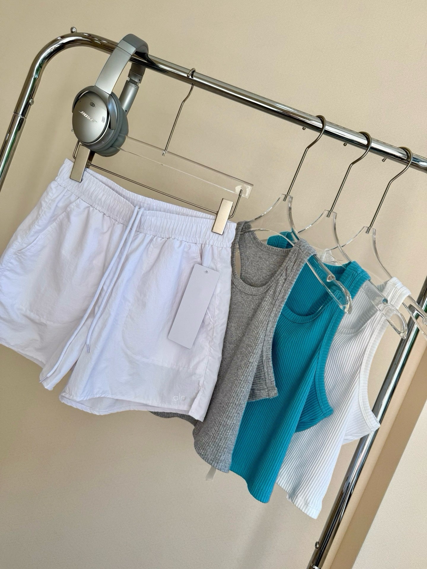 Activewear Ribbed Tank Top Women Anti-Stripe Vest Short Yoga Running Sports Versatile Fitness Top Breathable Ribbed for Women All-Sport No Padding Lightweight in Multi-Colors