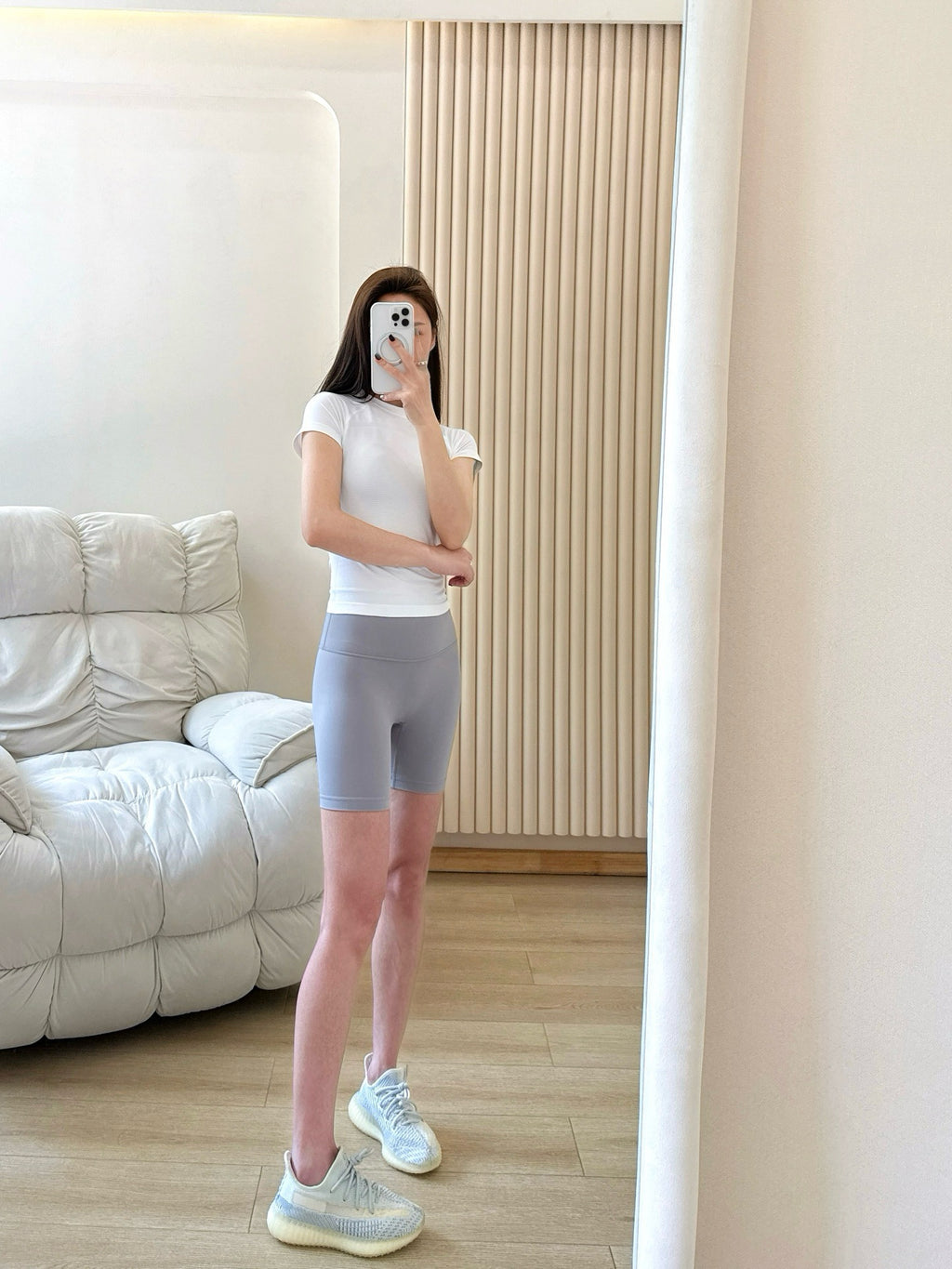 7 Inch Yoga Cycling Pants High Waist Running Sports Fitness Training Shorts Women Four Hot Pants Outer Wear Women