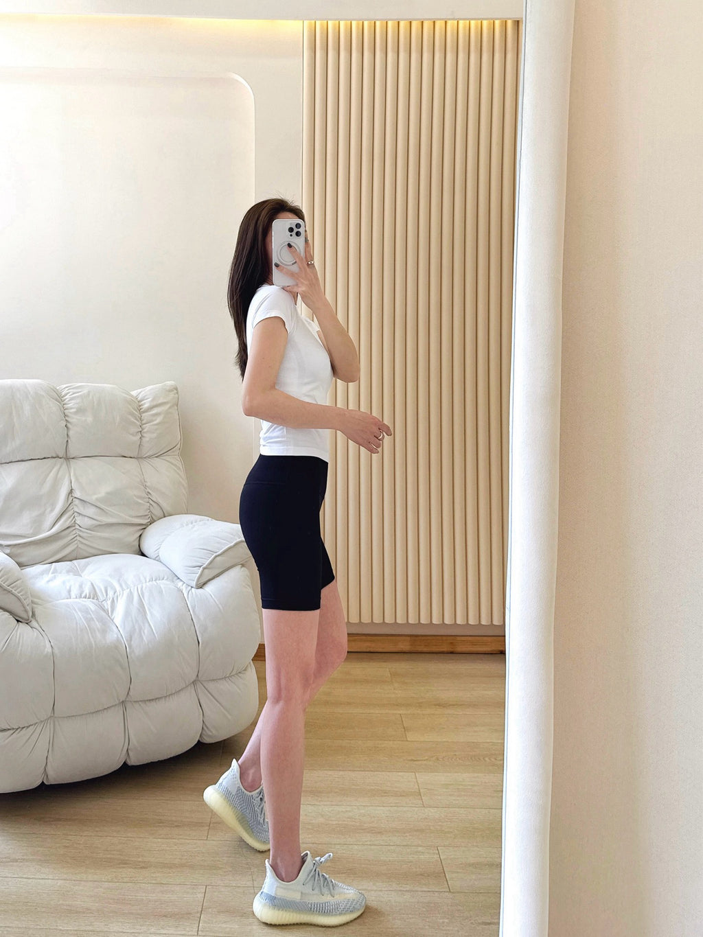 7 Inch Yoga Cycling Pants High Waist Running Sports Fitness Training Shorts Women Four Hot Pants Outer Wear Women