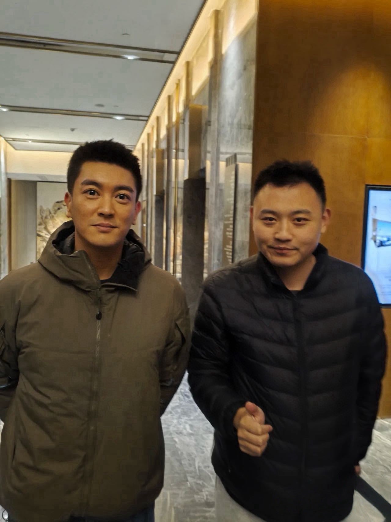 Man Tactical Cotton Jacket Winter Outdoor Thermal Cotton Coat Outdoor Camouflage Cold-Proof Jacket Men's Winter Jacket