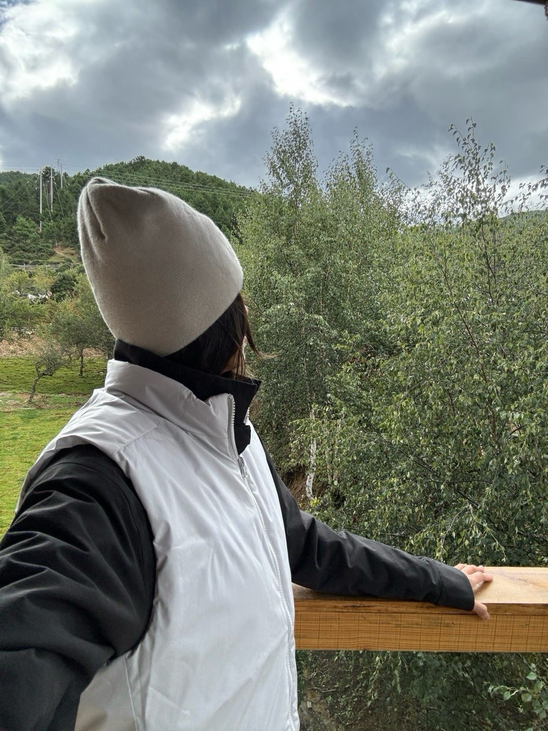 Unisex Activewear Breathable Insulated Vest Man Woman Warmth Durable Tyono Outerwear Stand Collar Slimming Mid-Layer