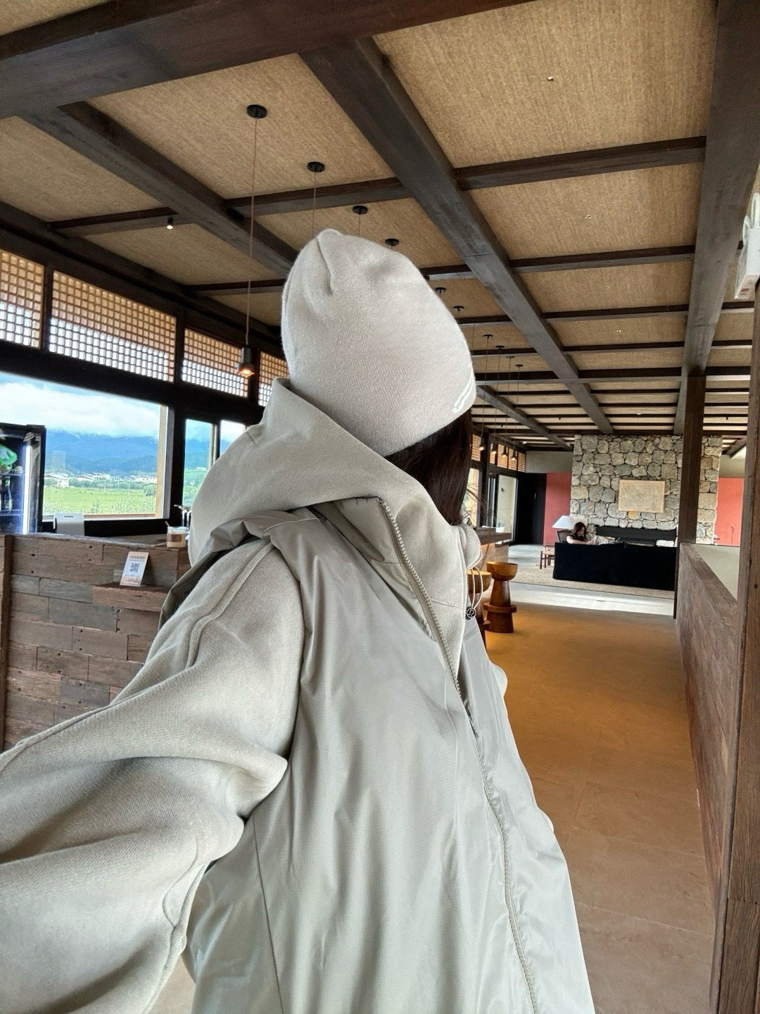 Unisex Activewear Breathable Insulated Vest Man Woman Warmth Durable Tyono Outerwear Stand Collar Slimming Mid-Layer