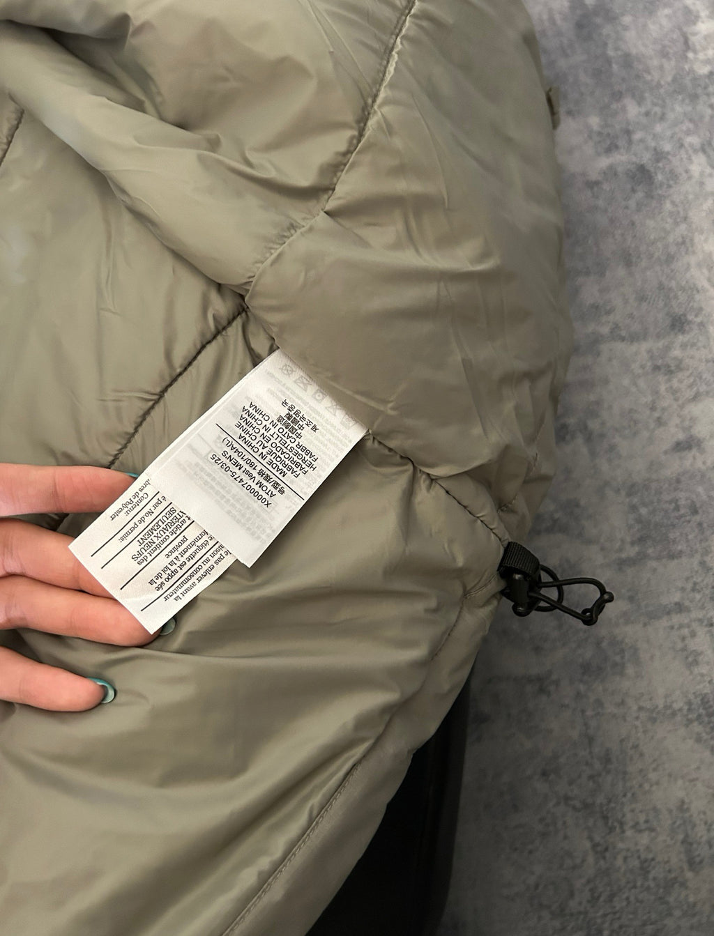 Unisex Activewear Breathable Insulated Vest Man Woman Warmth Durable Tyono Outerwear Stand Collar Slimming Mid-Layer