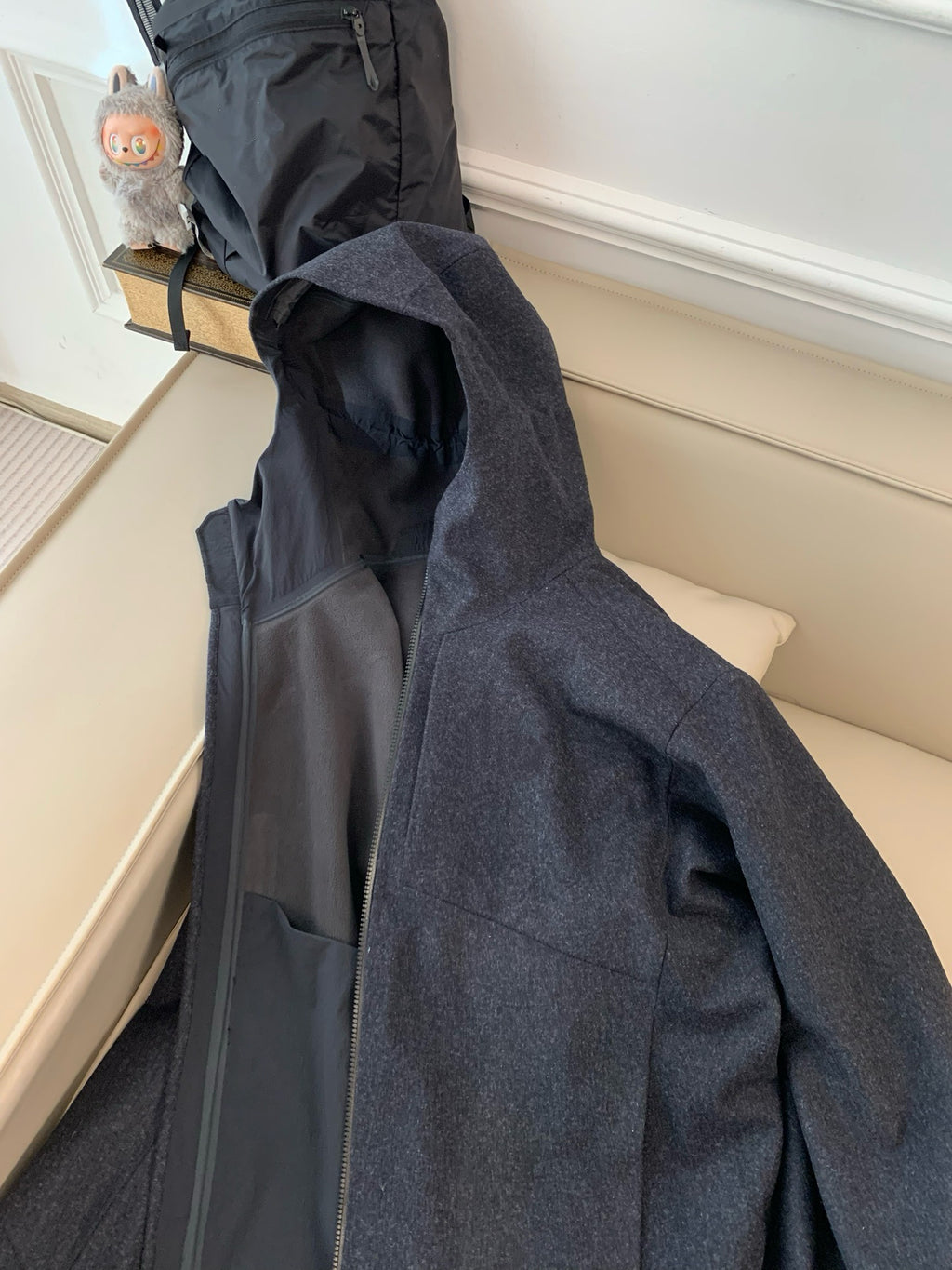 Activewear Premium WOOL Softshell Durable All-Weather Jacket with DWR Two-Way Stretch Outdoor & Casual Wear