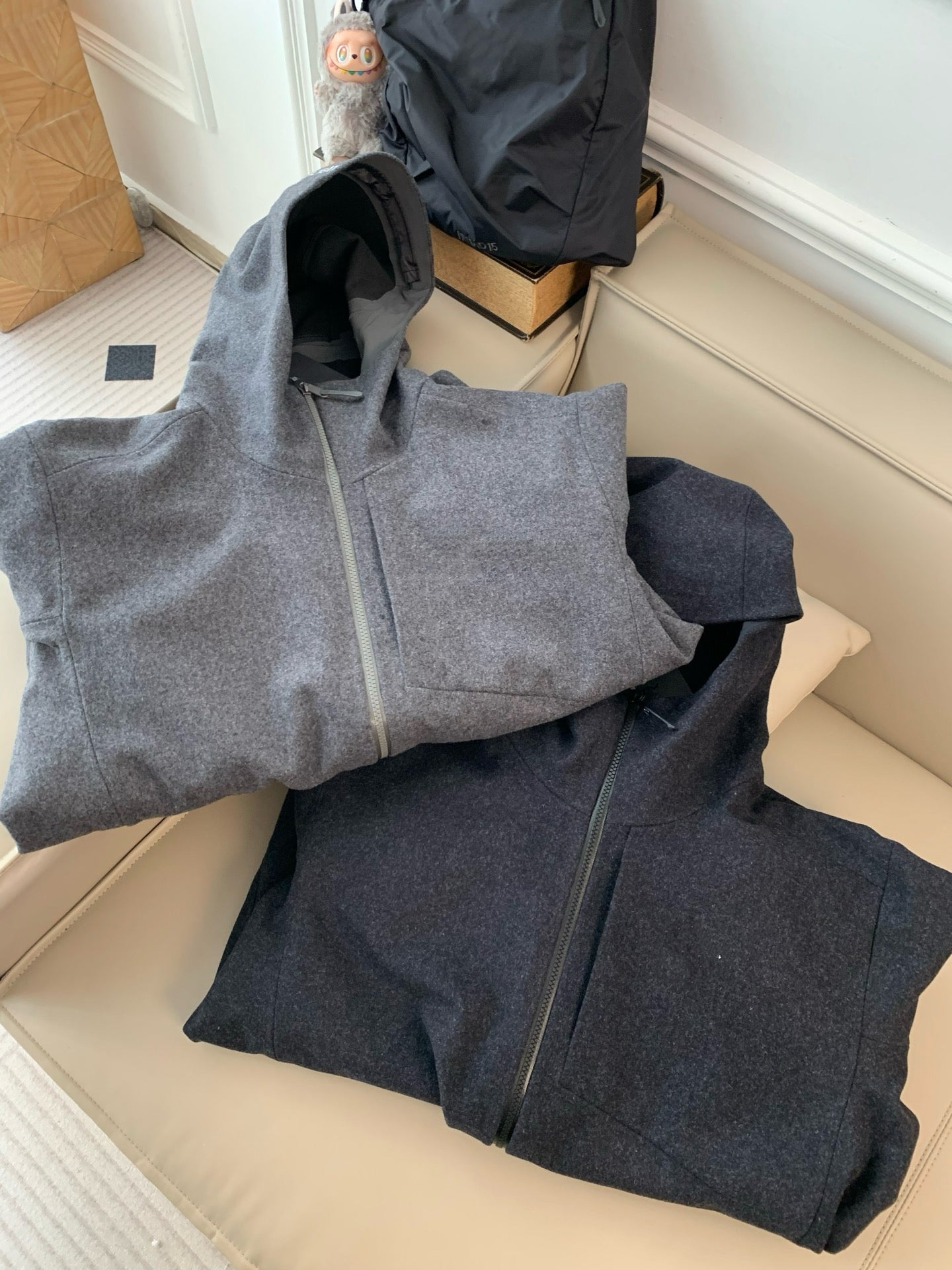 Activewear Premium WOOL Softshell Durable All-Weather Jacket with DWR Two-Way Stretch Outdoor & Casual Wear