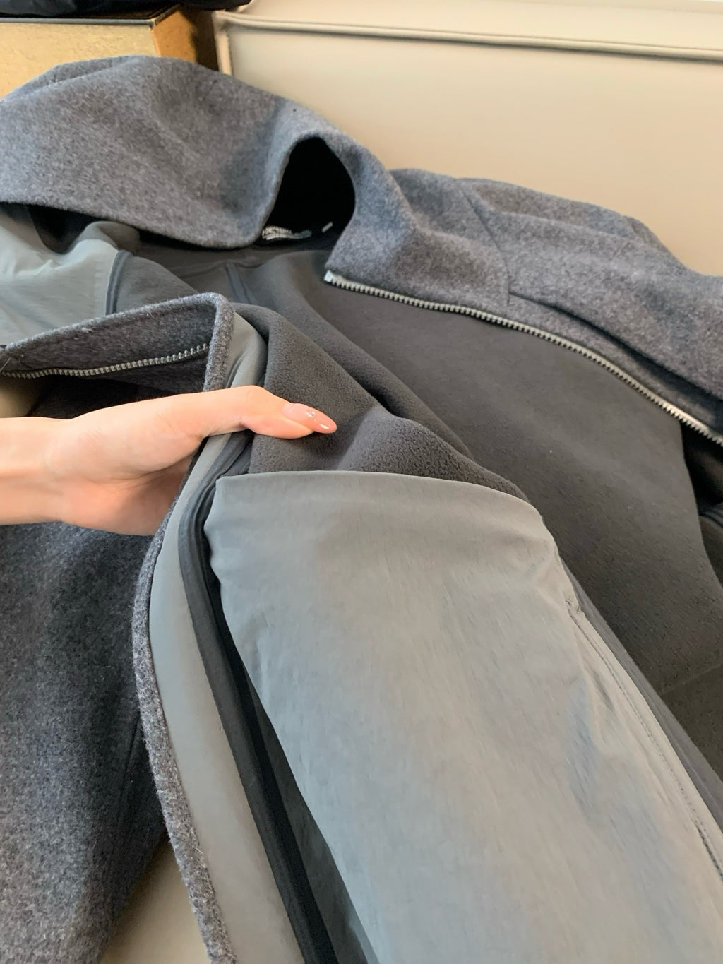 Activewear Premium WOOL Softshell Durable All-Weather Jacket with DWR Two-Way Stretch Outdoor & Casual Wear