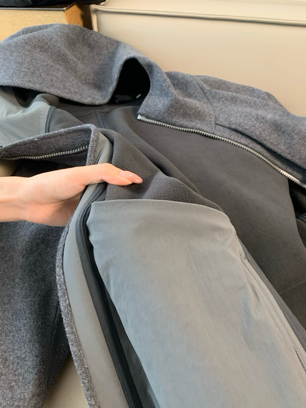 Activewear Premium WOOL Softshell Durable All-Weather Jacket with DWR Two-Way Stretch Outdoor & Casual Wear