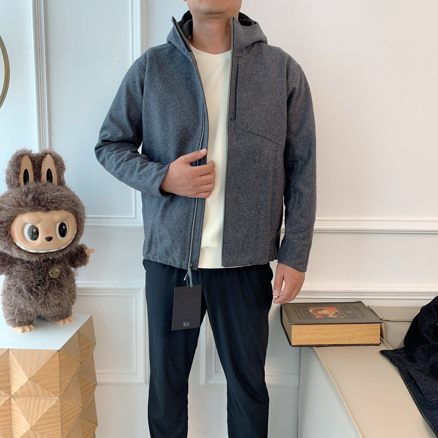 Activewear Premium WOOL Softshell Durable All-Weather Jacket with DWR Two-Way Stretch Outdoor & Casual Wear