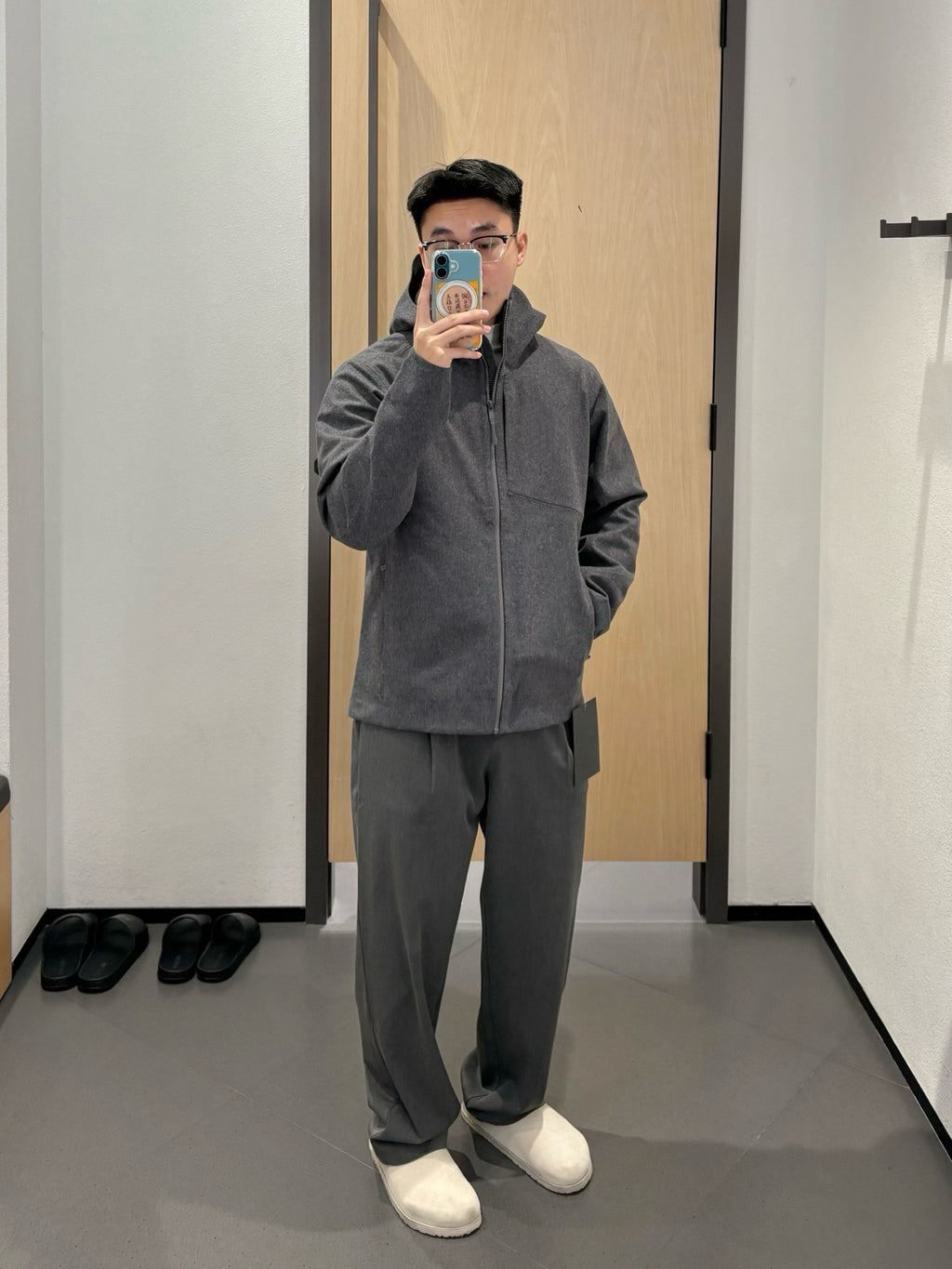 Activewear Premium WOOL Softshell Durable All-Weather Jacket with DWR Two-Way Stretch Outdoor & Casual Wear