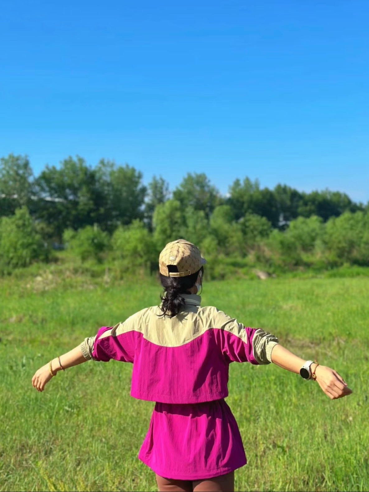 Women's Evergreen Woven Color Block Jacket Cinch Waist Slimming Outdoor Activewear Windbreaker Covers Hips sun- protective jacket Outdoor Running Camping Hiking Windbreaker Premium Quality