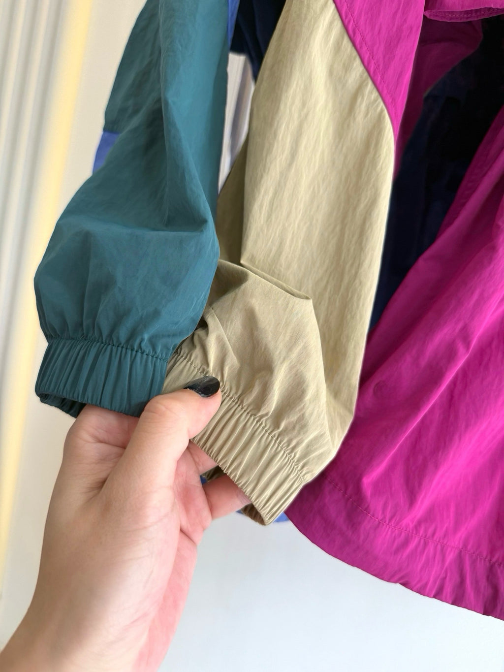 Women's Evergreen Woven Color Block Jacket Cinch Waist Slimming Outdoor Activewear Windbreaker Covers Hips sun- protective jacket Outdoor Running Camping Hiking Windbreaker Premium Quality