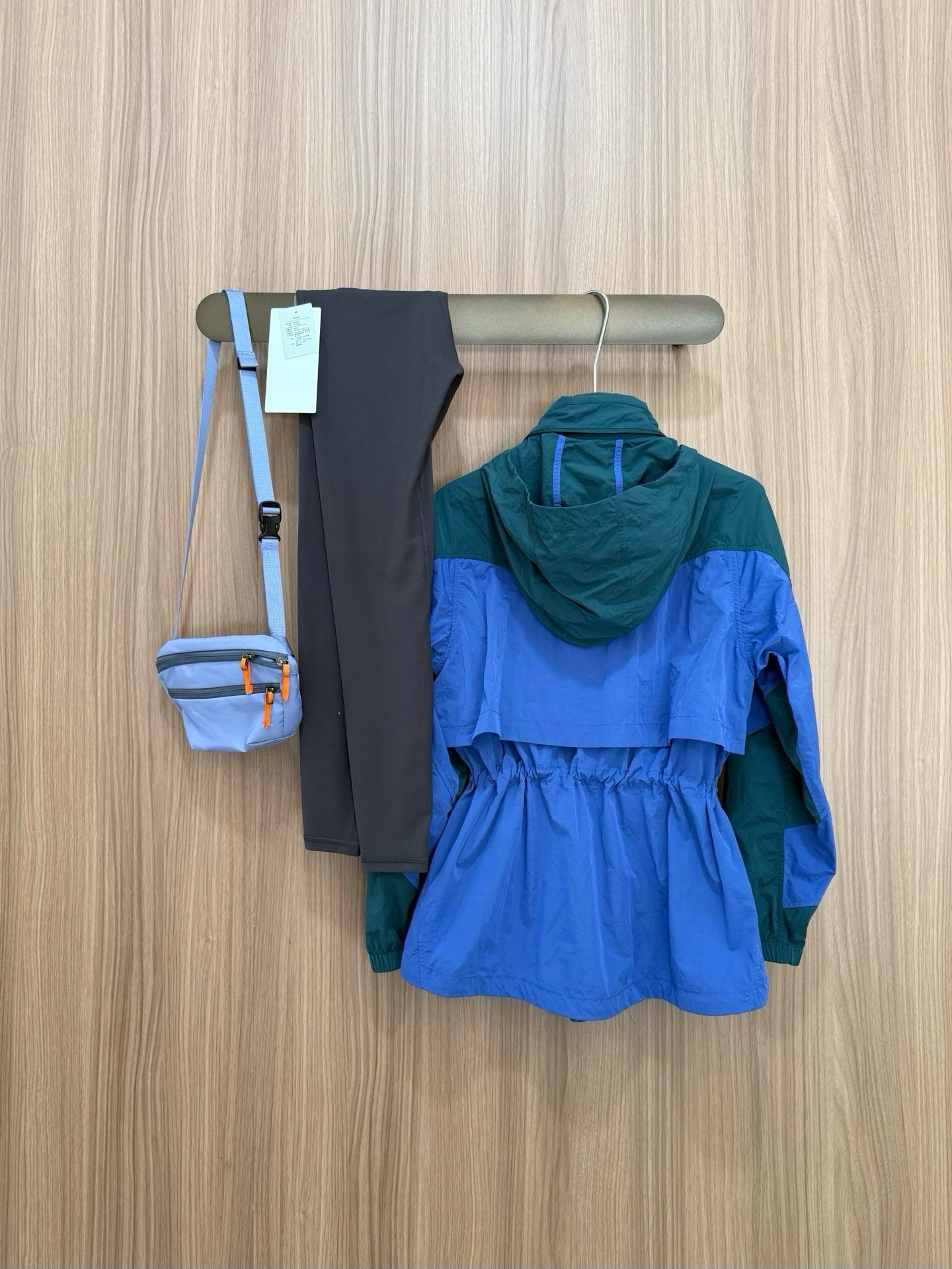 Women's Evergreen Woven Color Block Jacket Cinch Waist Slimming Outdoor Activewear Windbreaker Covers Hips sun- protective jacket Outdoor Running Camping Hiking Windbreaker Premium Quality