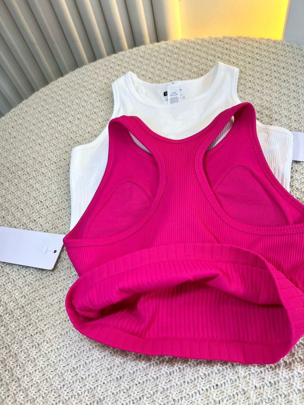 Sports Tank Tops Knitted Ribbed Chest Pad Medium Support  suitable for A to D cup sizes Casual Fitness Breathable Versatile Yoga Running Underwear