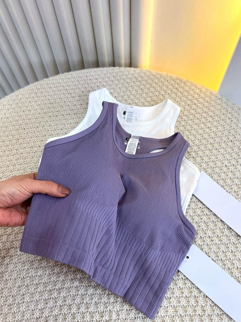 Sports Tank Tops Knitted Ribbed Chest Pad Medium Support  suitable for A to D cup sizes Casual Fitness Breathable Versatile Yoga Running Underwear