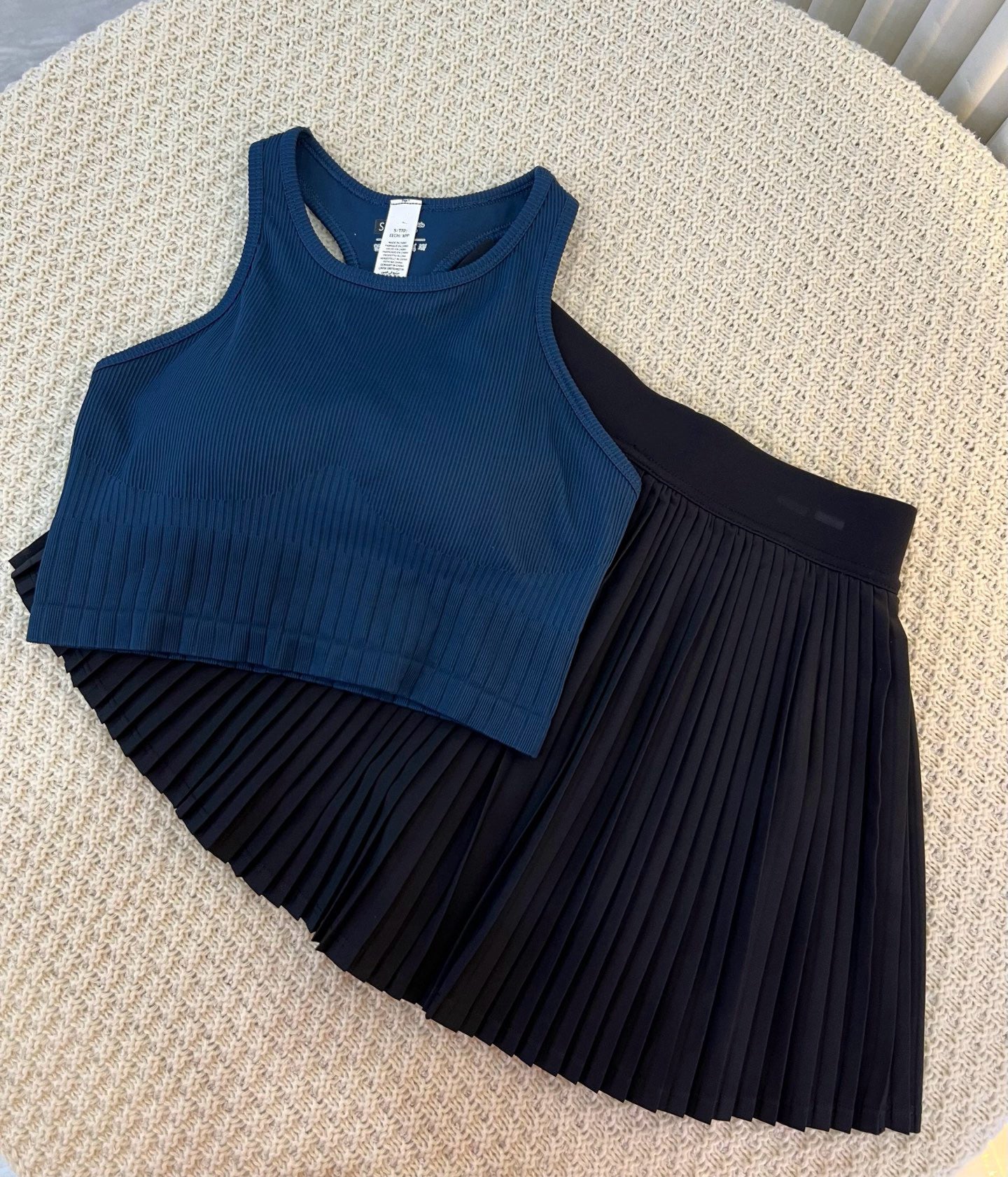 Sports Tank Tops Knitted Ribbed Chest Pad Medium Support  suitable for A to D cup sizes Casual Fitness Breathable Versatile Yoga Running Underwear