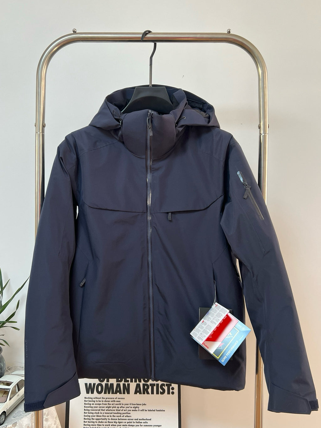 Unisex GORE-TEX Ski Down Jacket 750-Fill European Goose Down Waterproof Windproof Hooded Parka with Detachable Powder Skirt