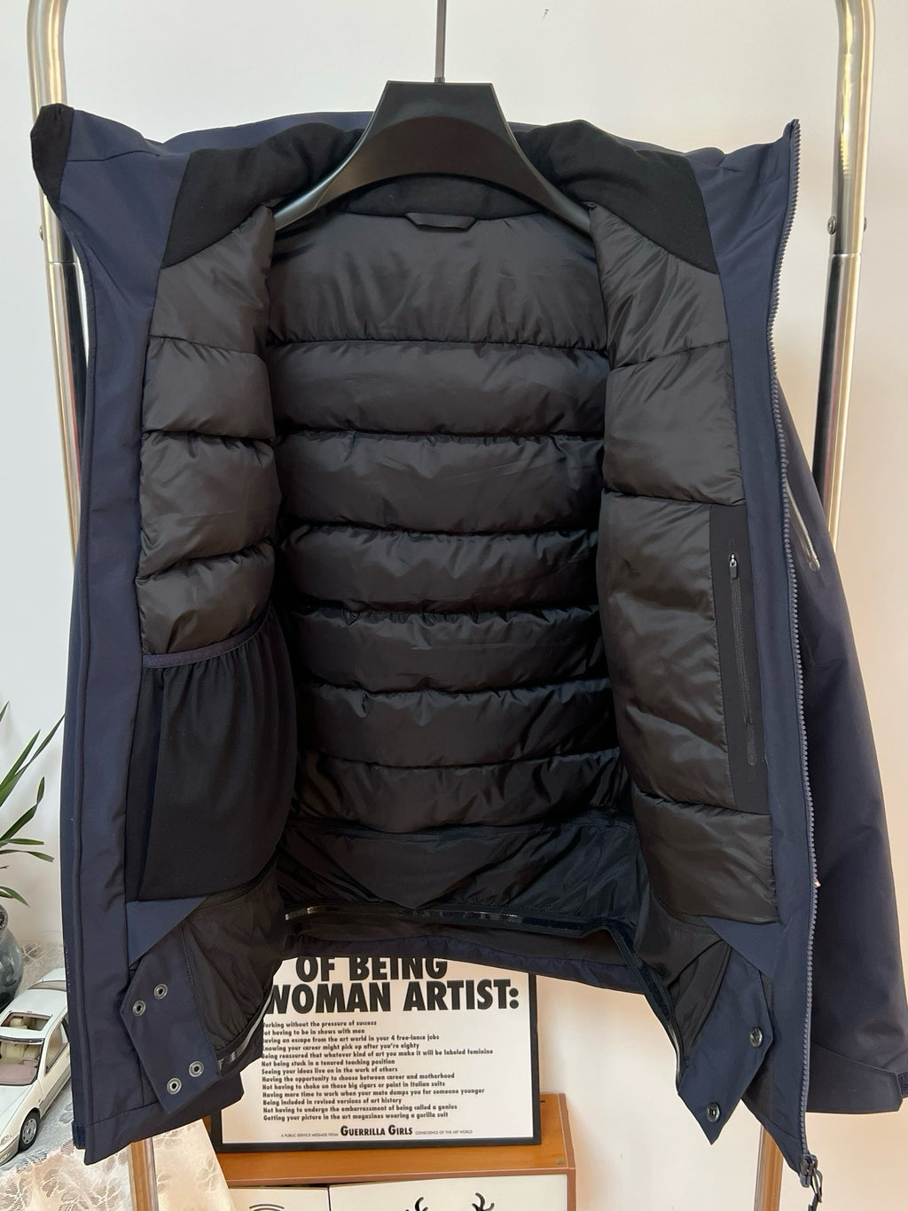 Unisex GORE-TEX Ski Down Jacket 750-Fill European Goose Down Waterproof Windproof Hooded Parka with Detachable Powder Skirt