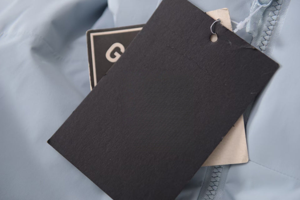 Unisex GORE-TEX Ski Down Jacket 750-Fill European Goose Down Waterproof Windproof Hooded Parka with Detachable Powder Skirt