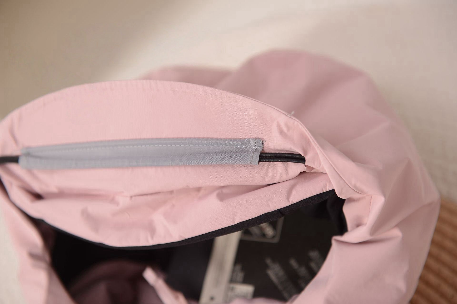 Unisex GORE-TEX Ski Down Jacket 750-Fill European Goose Down Waterproof Windproof Hooded Parka with Detachable Powder Skirt