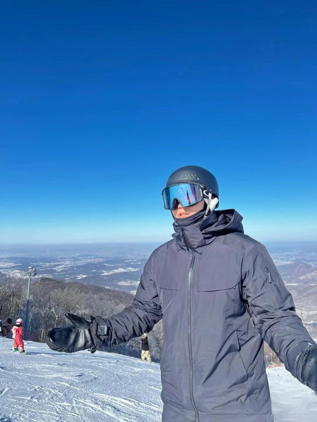 Unisex GORE-TEX Ski Down Jacket 750-Fill European Goose Down Waterproof Windproof Hooded Parka with Detachable Powder Skirt