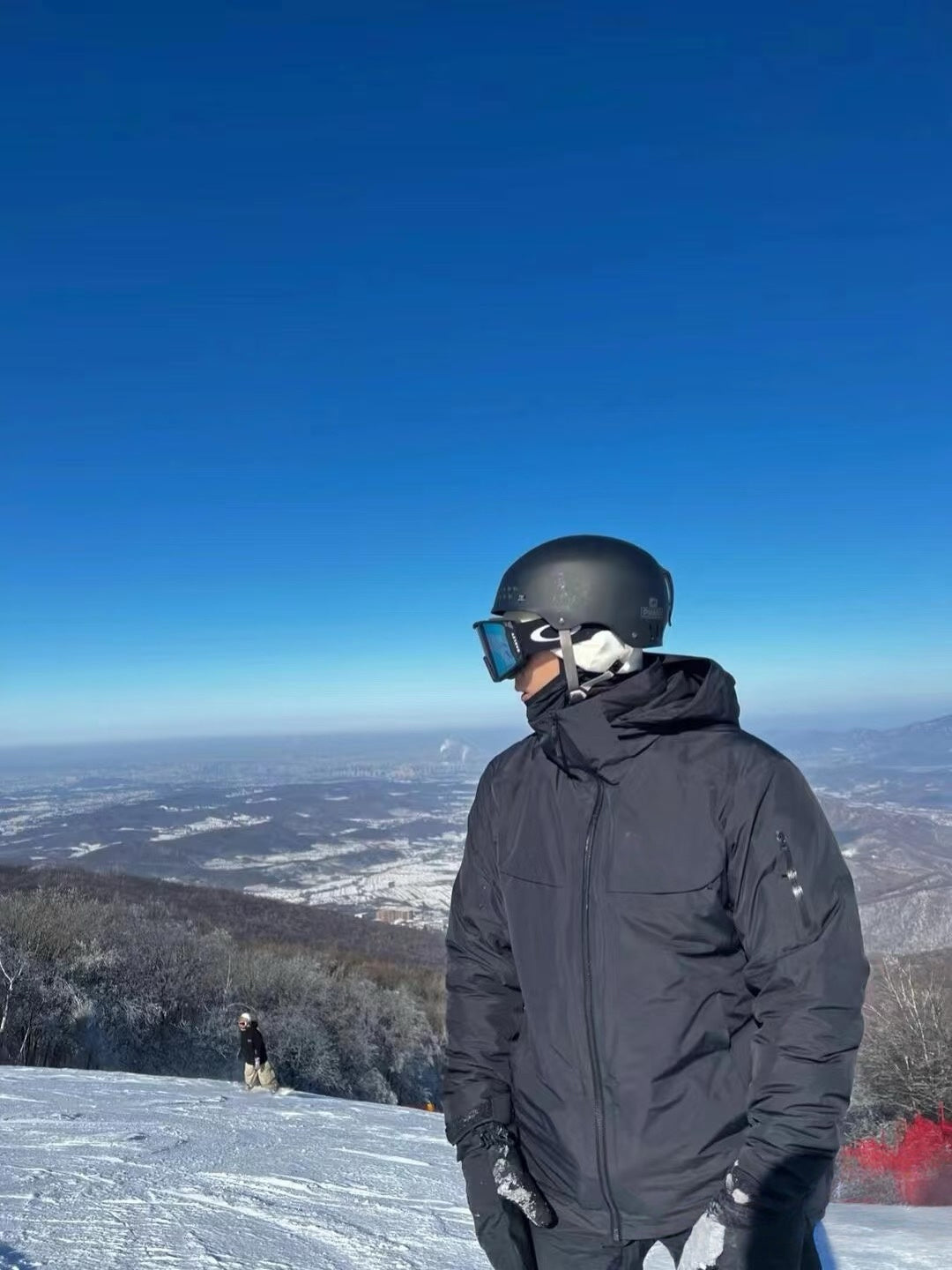 Unisex GORE-TEX Ski Down Jacket 750-Fill European Goose Down Waterproof Windproof Hooded Parka with Detachable Powder Skirt