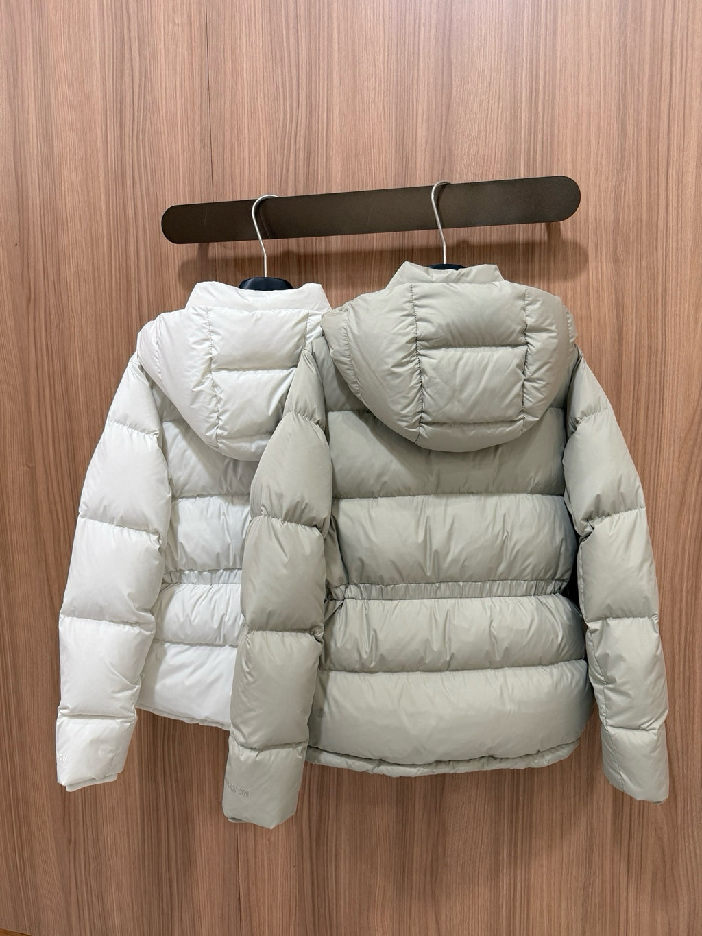 Wunder 5-Cell Women's Puffer Jacket 95% Premium White Goose Down Waist-Cinching Slimming Bread Jacket  Ultra-Warm Winter Coat 2025