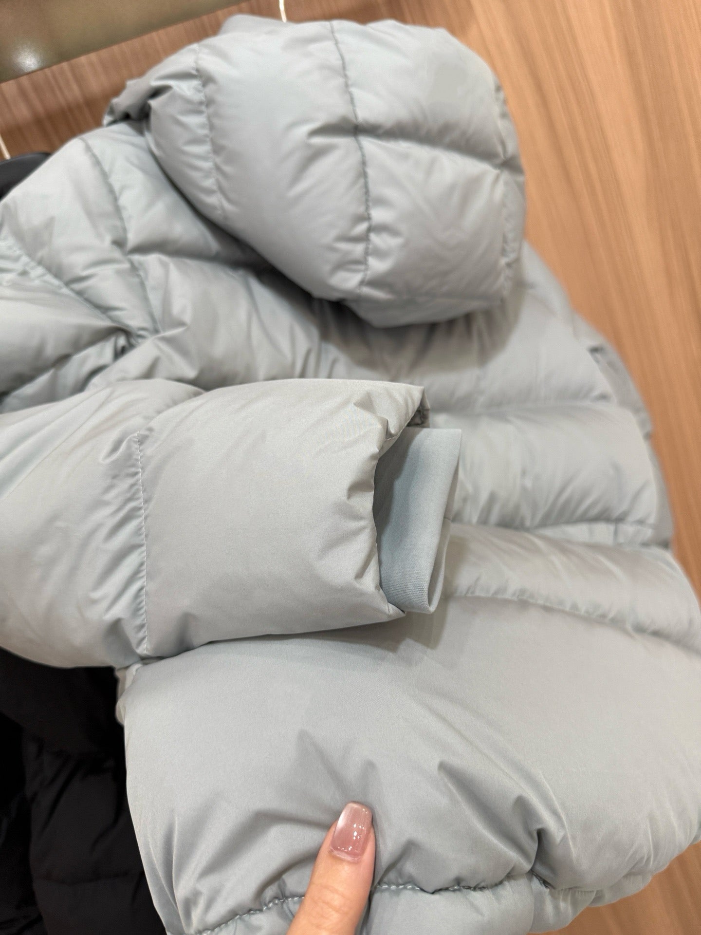 Wunder 5-Cell Women's Puffer Jacket 95% Premium White Goose Down Waist-Cinching Slimming Bread Jacket  Ultra-Warm Winter Coat 2025