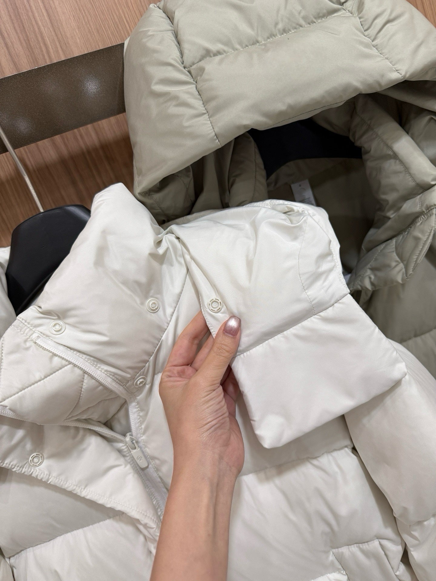 Wunder 5-Cell Women's Puffer Jacket 95% Premium White Goose Down Waist-Cinching Slimming Bread Jacket  Ultra-Warm Winter Coat 2025