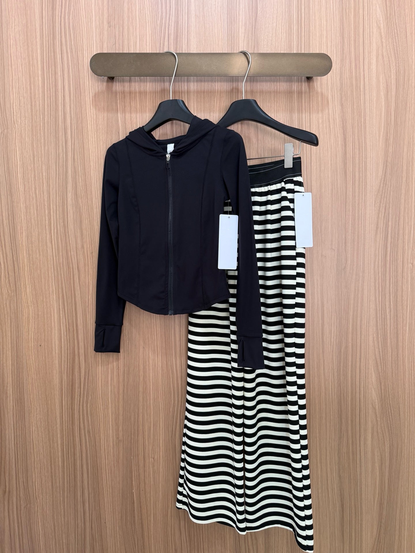 Yogo Effortless Chic Style Striped Wide-Leg Pants Draped Straight Knitted Slimming Versatile Elastic Waistband Casual Wide-Leg Pants