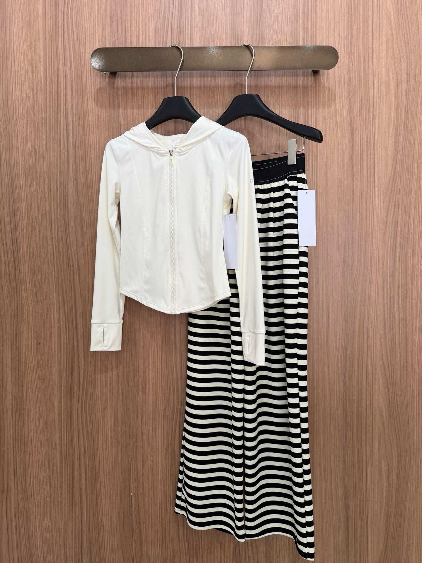 Yoga Sports Hooded Jacket Activewear Women Sun Protection Slim Fit Zipper Quick Dry Breathable Running Casual Fitness Clothing