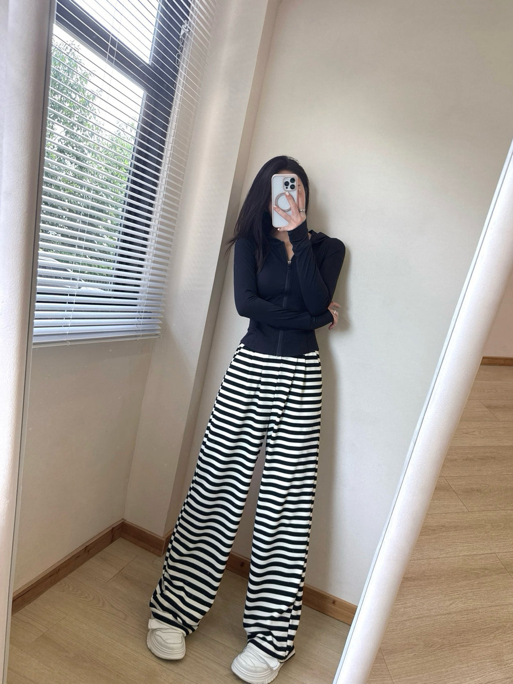 Yoga Sports Hooded Jacket Activewear Women Sun Protection Slim Fit Zipper Quick Dry Breathable Running Casual Fitness Clothing