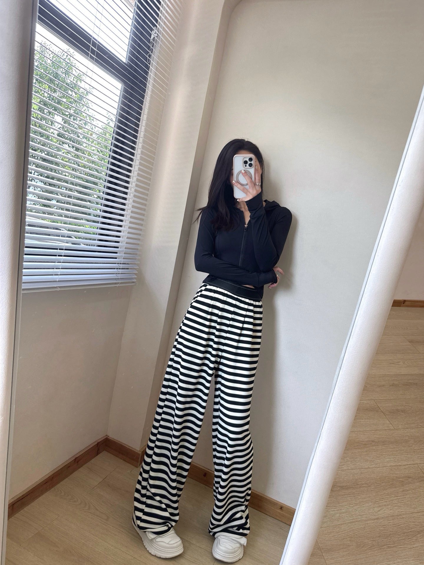 Yoga Sports Hooded Jacket Activewear Women Sun Protection Slim Fit Zipper Quick Dry Breathable Running Casual Fitness Clothing