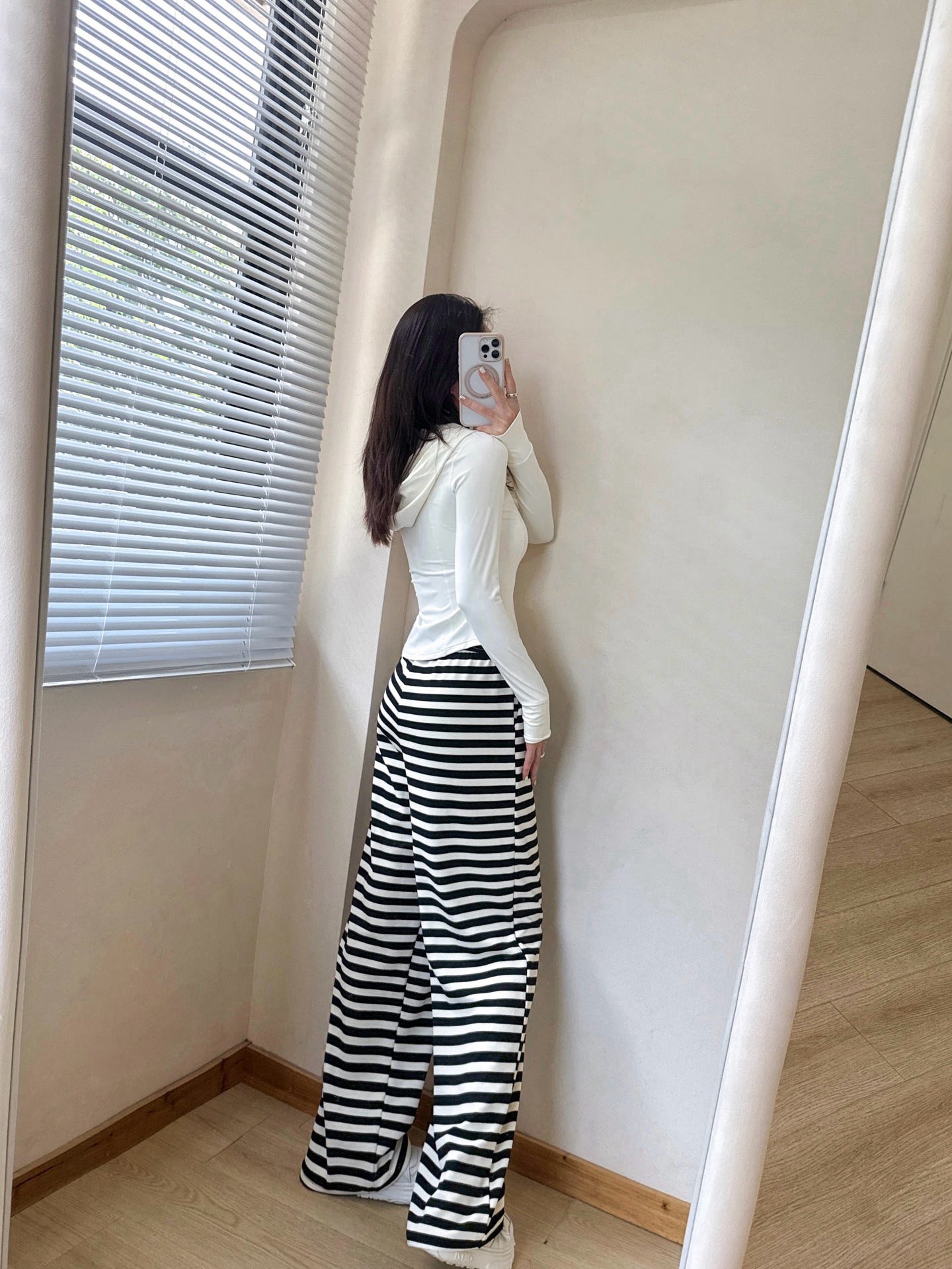 Yoga Sports Hooded Jacket Activewear Women Sun Protection Slim Fit Zipper Quick Dry Breathable Running Casual Fitness Clothing