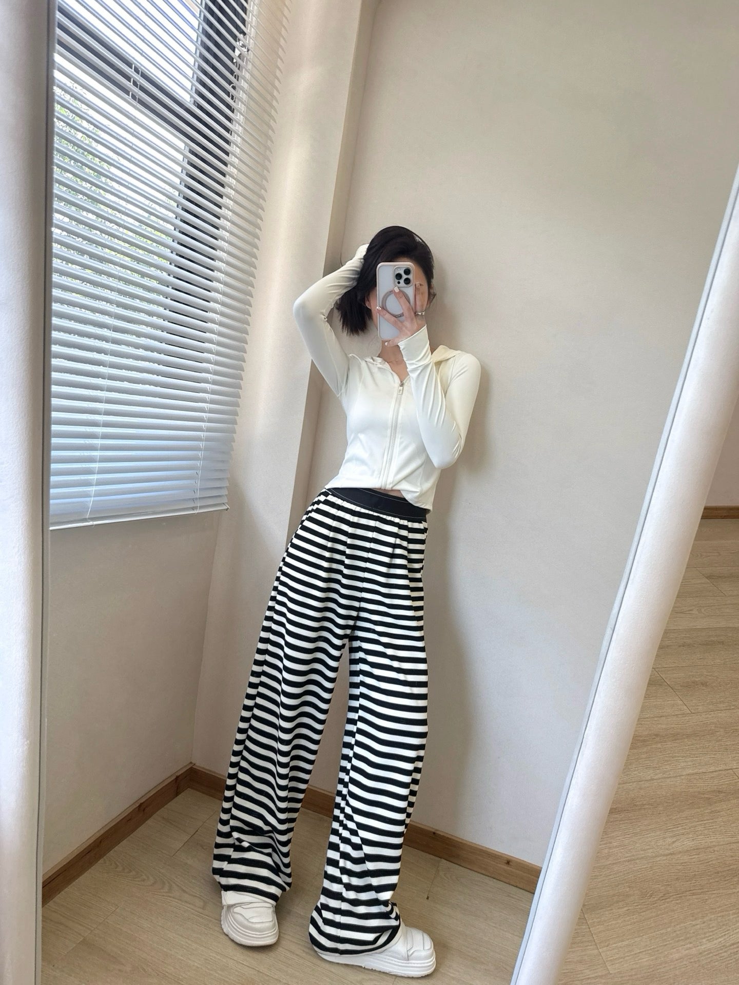 Yoga Sports Hooded Jacket Activewear Women Sun Protection Slim Fit Zipper Quick Dry Breathable Running Casual Fitness Clothing