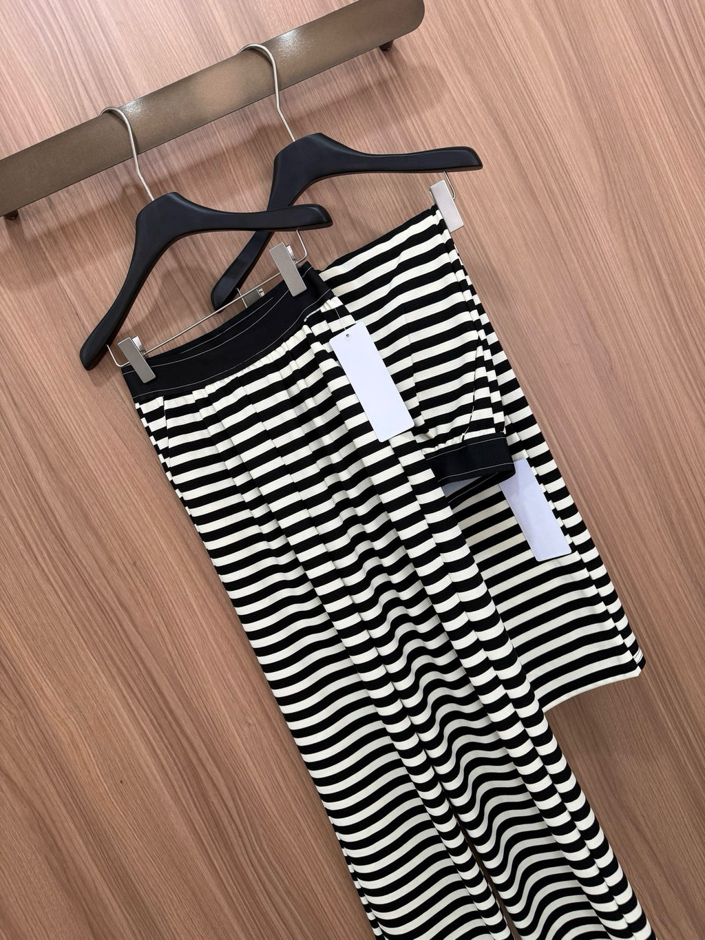 Yogo Effortless Chic Style Striped Wide-Leg Pants Draped Straight Knitted Slimming Versatile Elastic Waistband Casual Wide-Leg Pants