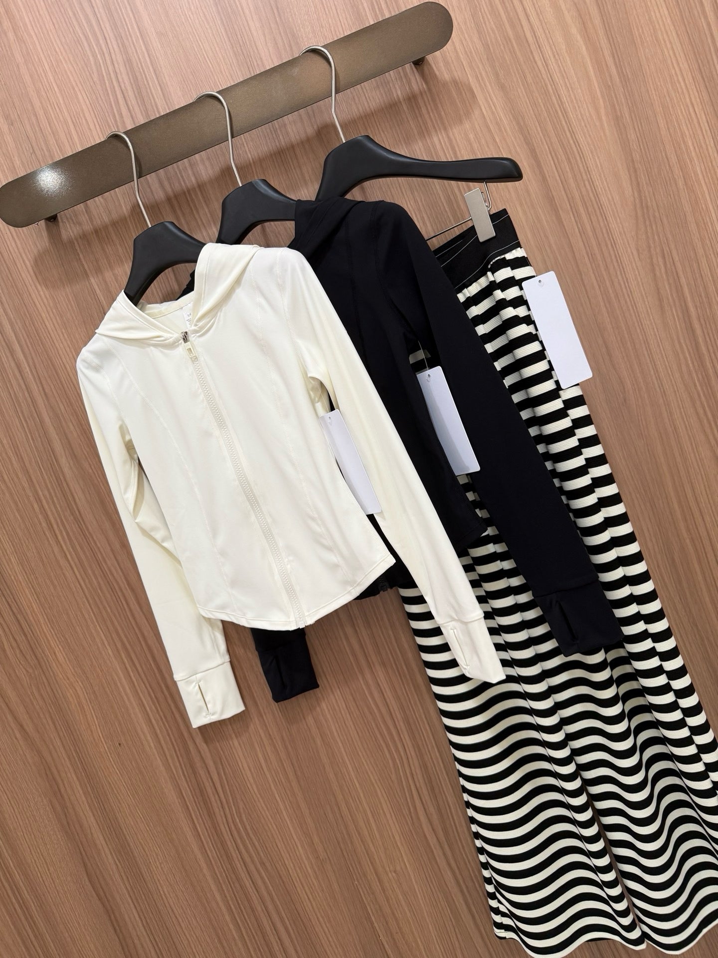 Yoga Sports Hooded Jacket Activewear Women Sun Protection Slim Fit Zipper Quick Dry Breathable Running Casual Fitness Clothing