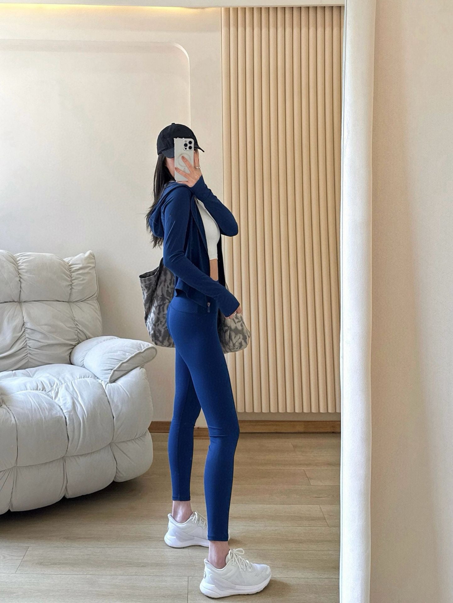 Yoga Sports Hooded Jacket Activewear Women Sun Protection Slim Fit Zipper Quick Dry Breathable Running Casual Fitness Clothing