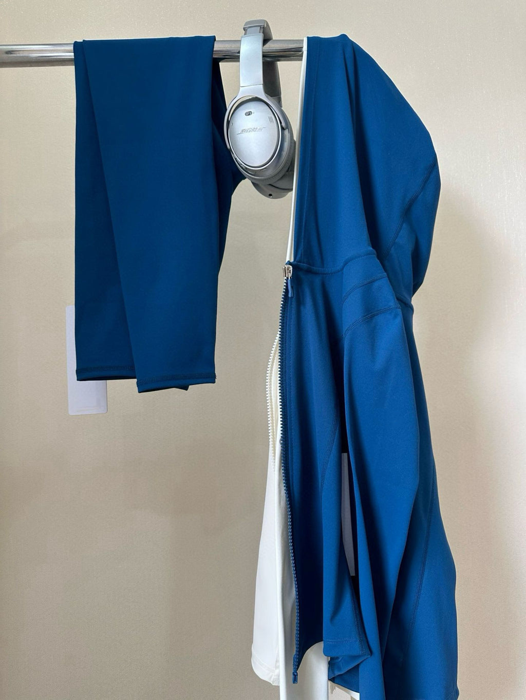 Yoga Sports Hooded Jacket Activewear Women Sun Protection Slim Fit Zipper Quick Dry Breathable Running Casual Fitness Clothing