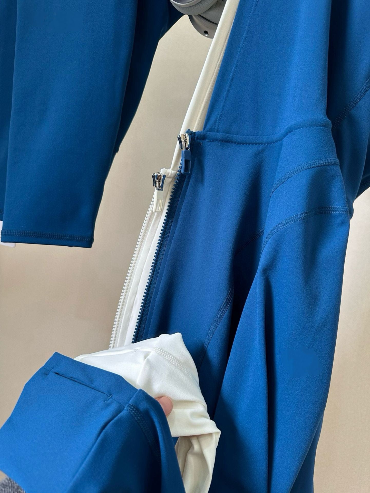 Yoga Sports Hooded Jacket Activewear Women Sun Protection Slim Fit Zipper Quick Dry Breathable Running Casual Fitness Clothing