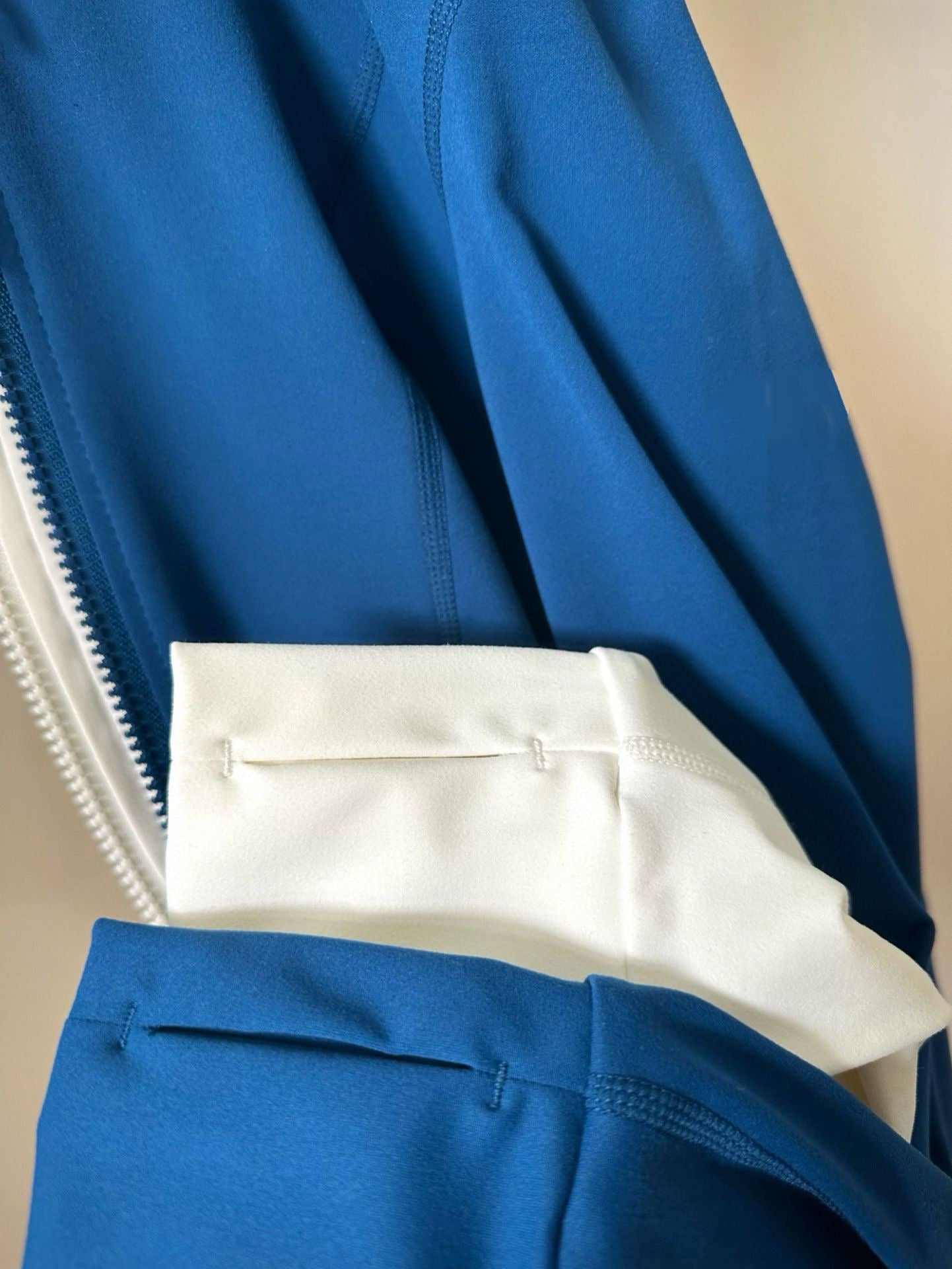 Yoga Sports Hooded Jacket Activewear Women Sun Protection Slim Fit Zipper Quick Dry Breathable Running Casual Fitness Clothing