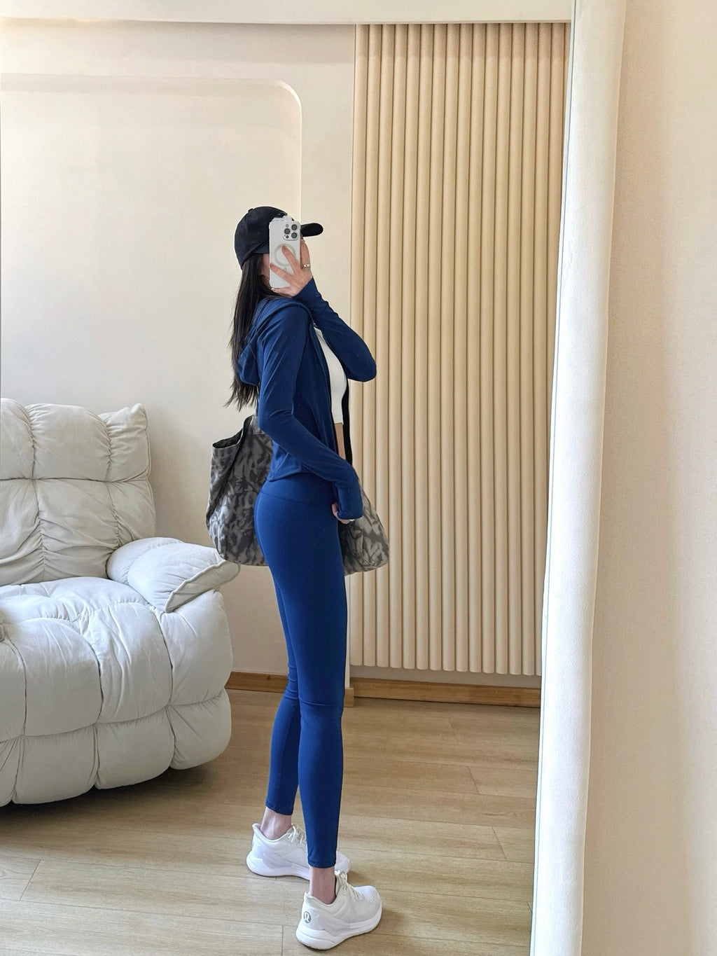 Yoga Sports Hooded Jacket Activewear Women Sun Protection Slim Fit Zipper Quick Dry Breathable Running Casual Fitness Clothing