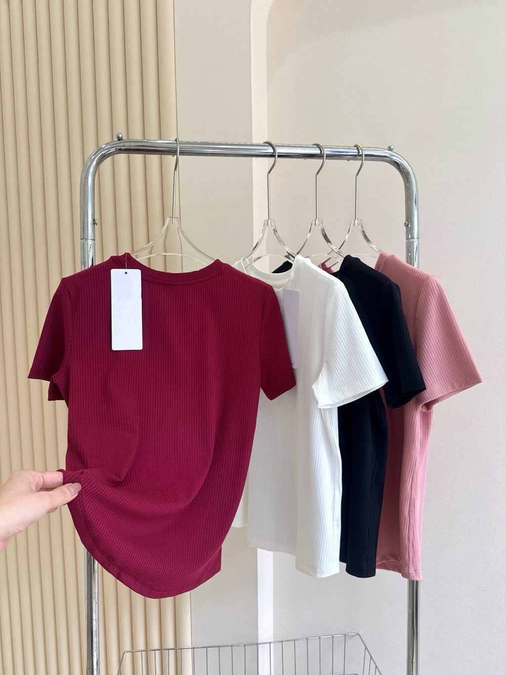 Curved Hem activewear 25 Summer Outdoor Casual Basic Anti-Stripe Versatile Breathable Round Neck Slimming Workout Tee – Loose Fit Yoga Performance Shirt – Flattering Athletic Top for All Body Types T-shirt New