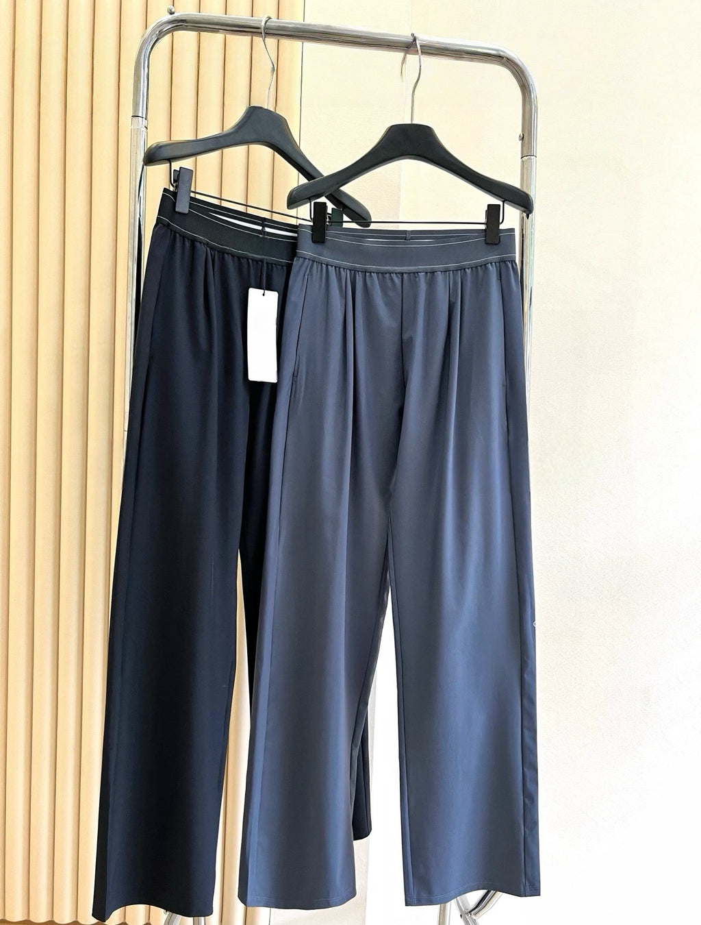 Suit up High Waist Suit Pants Women Elastic Waistband Casual Versatile Wide Leg Draped Slimming Loose Long Pants Upgraded Effortless Chic High-Drape Slimming Trousers for Tall Look Breathable Summer Pants