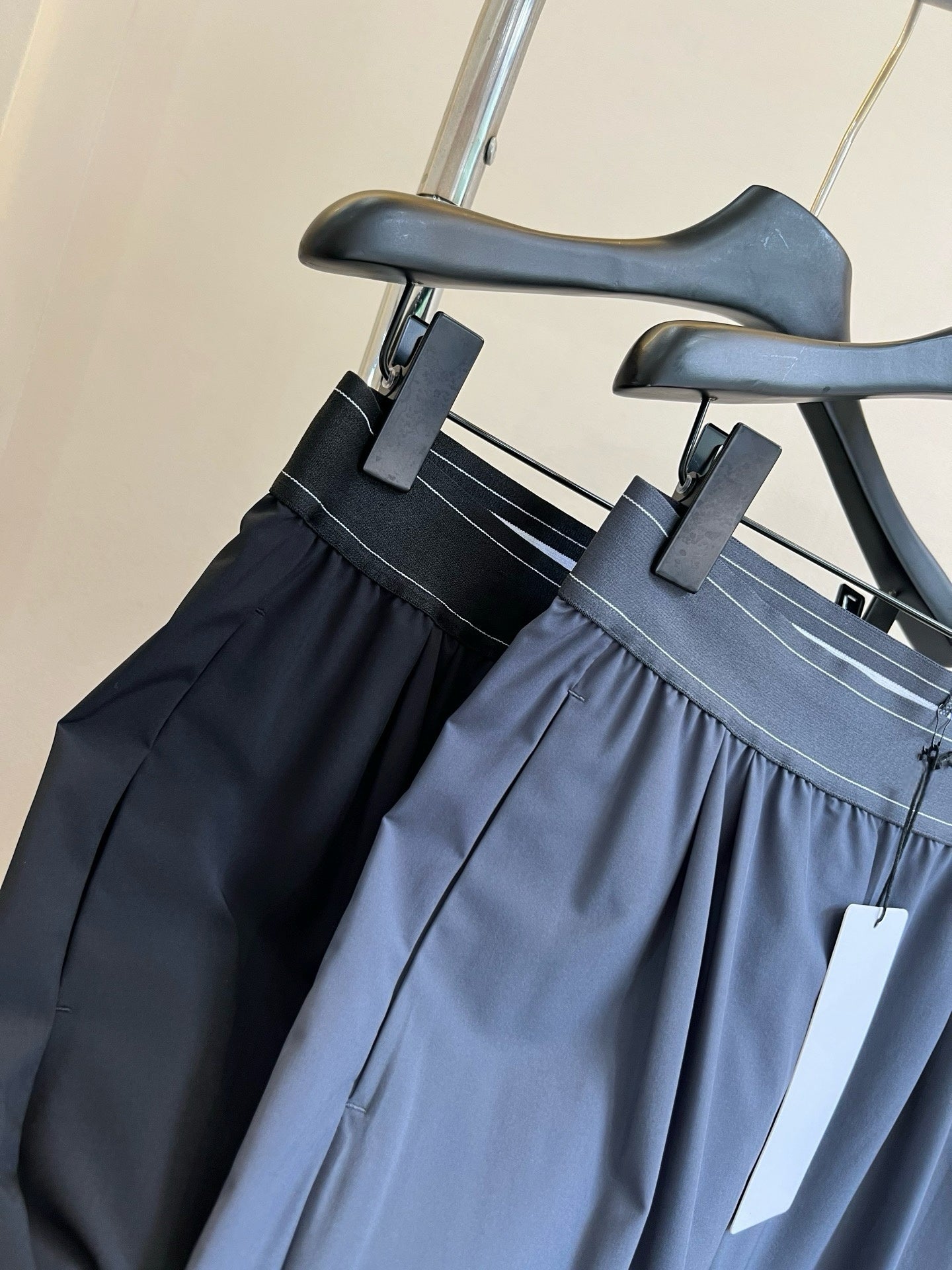 Suit up High Waist Suit Pants Women Elastic Waistband Casual Versatile Wide Leg Draped Slimming Loose Long Pants Upgraded Effortless Chic High-Drape Slimming Trousers for Tall Look Breathable Summer Pants