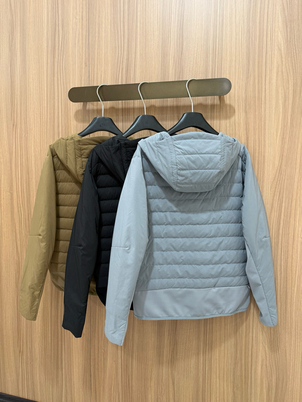 Down for It All Ultra-Light Slimming Goose Down Jacket – High-Performance "Ribbed" Puffer – Zero-Weight Warmth with Underarm Stretch Panels for Fitness & Style