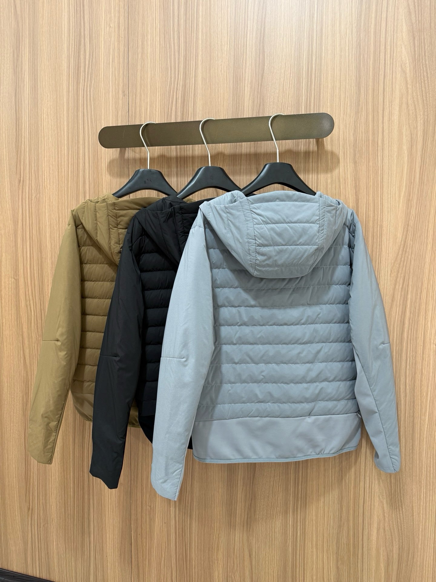 Down for It All Ultra-Light Slimming Goose Down Jacket – High-Performance "Ribbed" Puffer – Zero-Weight Warmth with Underarm Stretch Panels for Fitness & Style